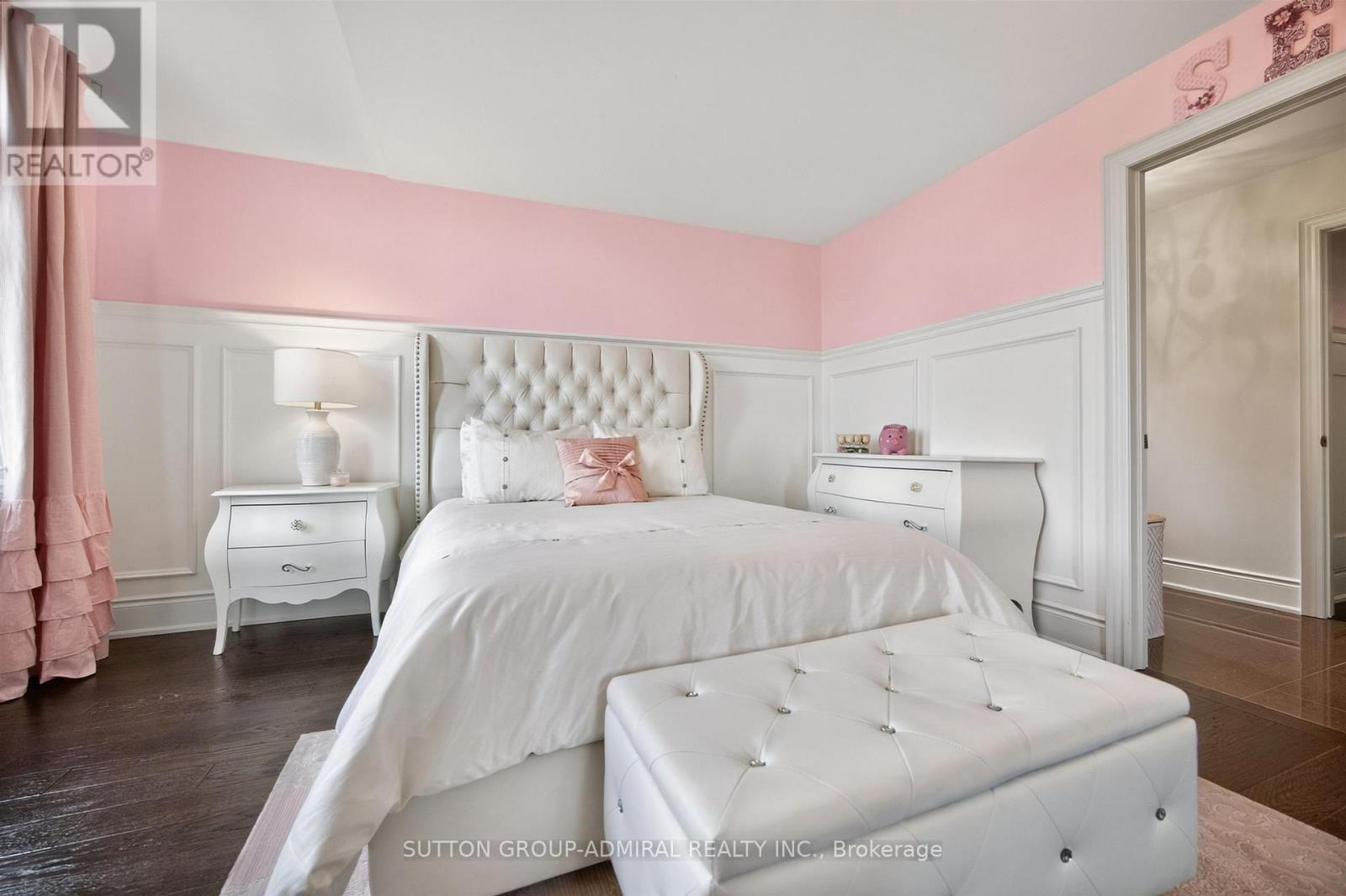 10 THOMAS NOBLE COURT - 43