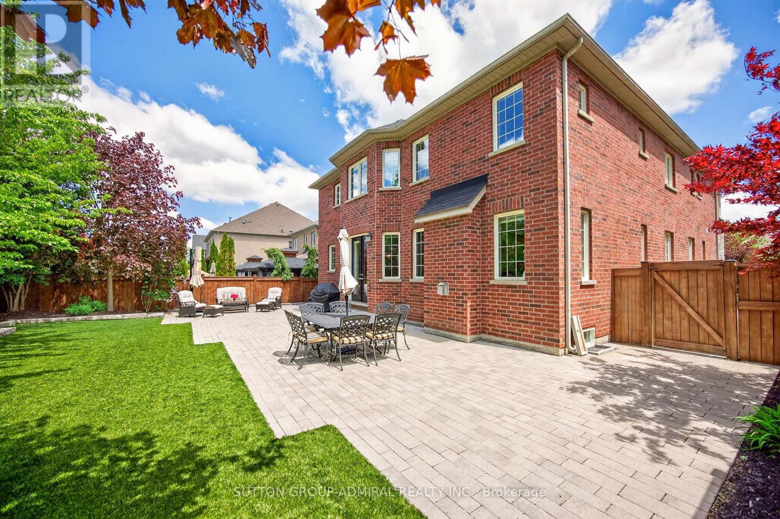 10 THOMAS NOBLE COURT - 48
