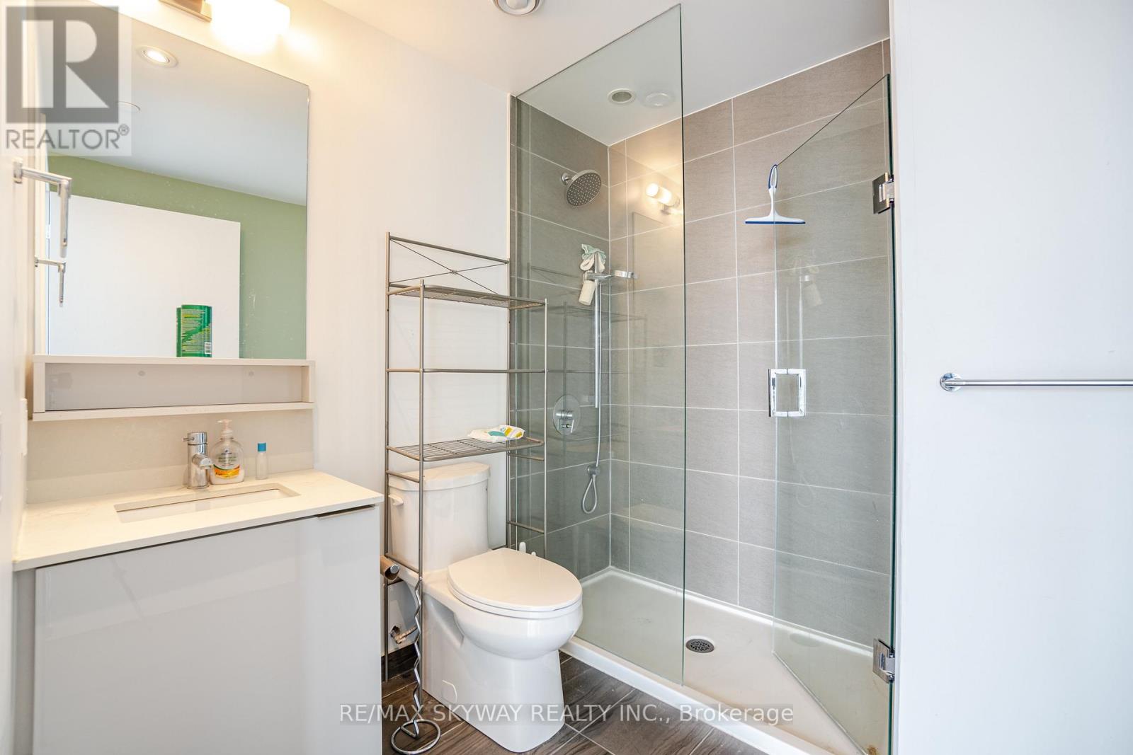 #5702 5 BUTTERMILL AVENUE - 23