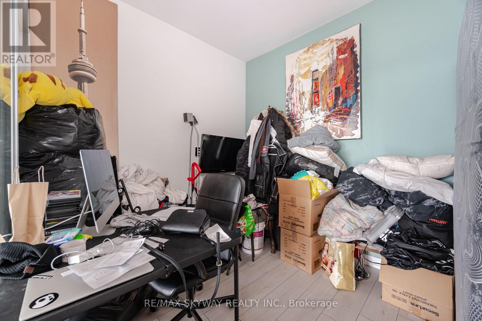#5605 898 PORTAGE PARKWAY - 25