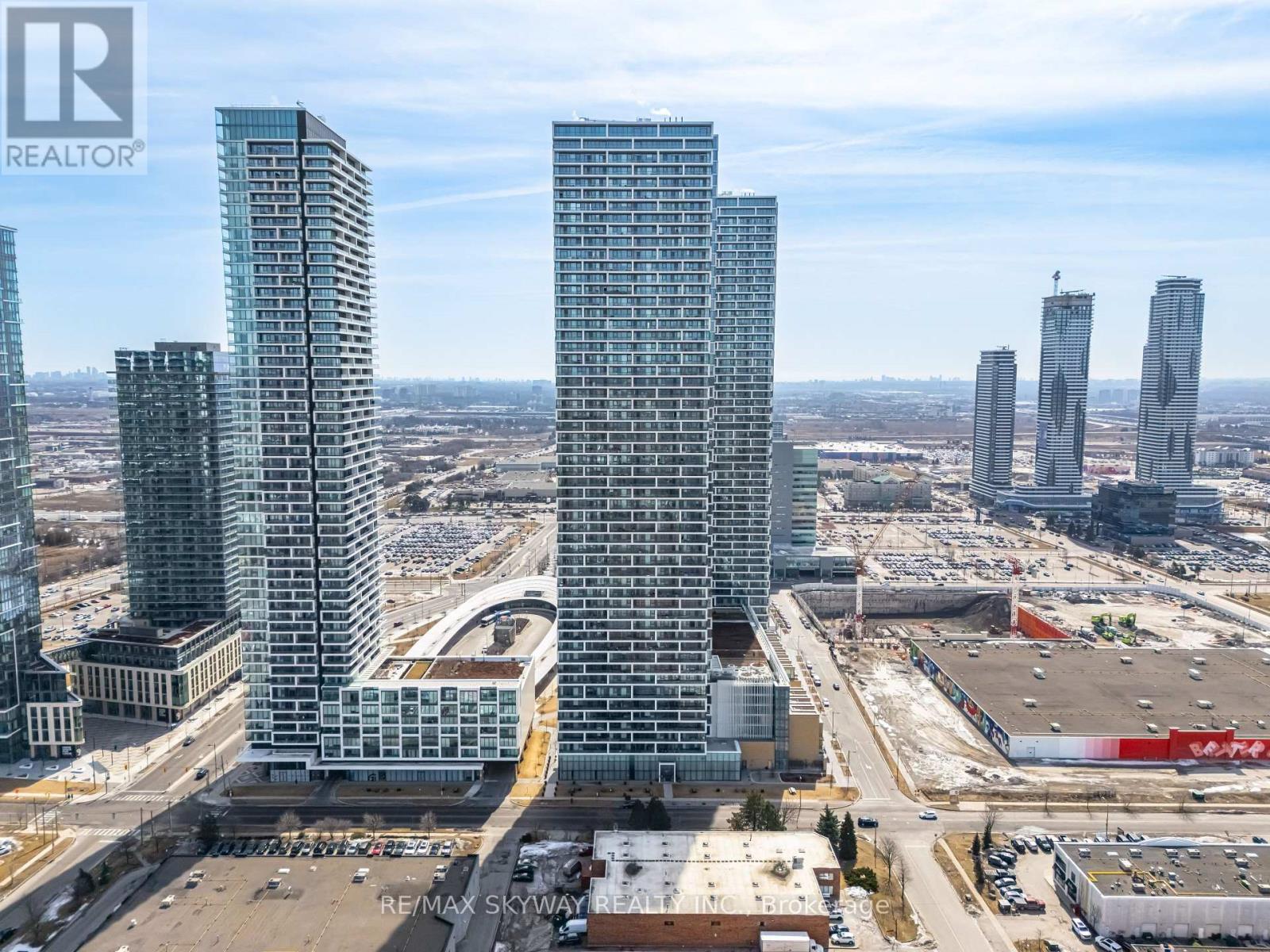 #5605 898 PORTAGE PARKWAY - 40