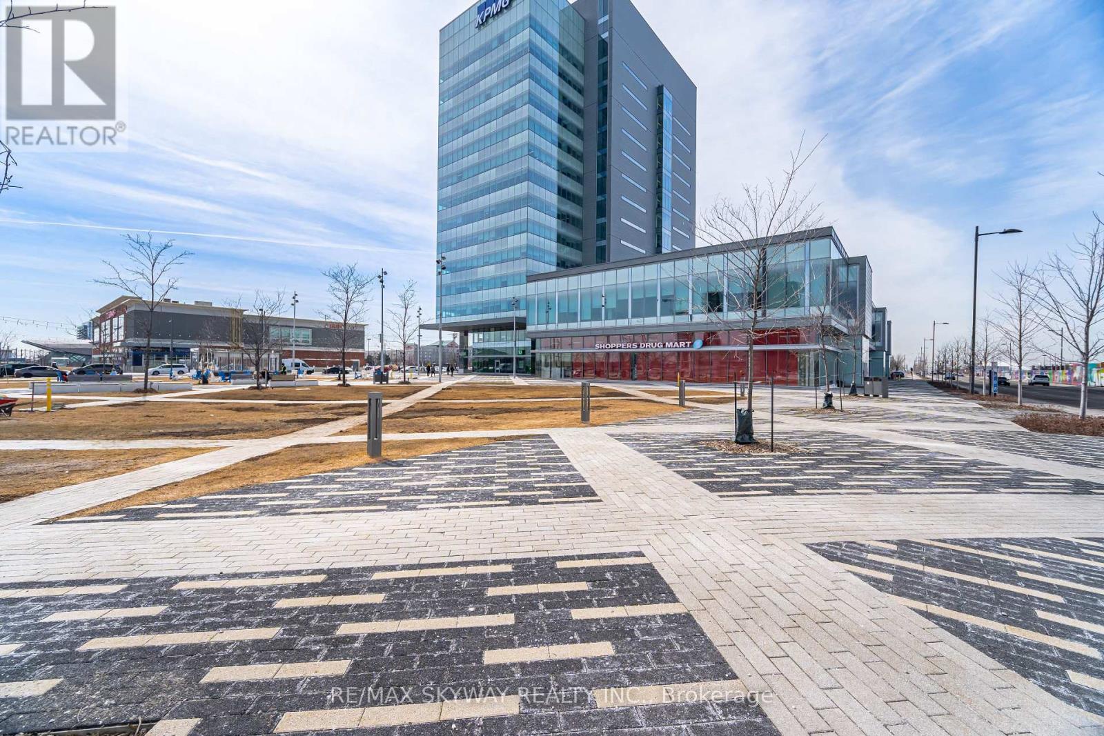 #5605 898 PORTAGE PARKWAY - 46