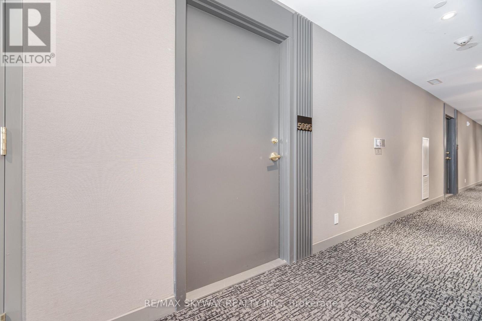#5605 898 PORTAGE PARKWAY - 8