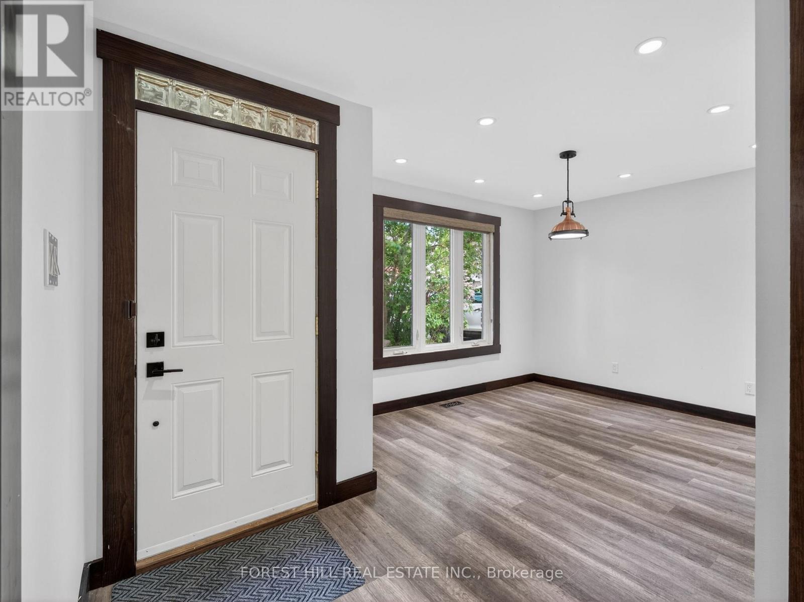35 TOWNSEND AVENUE - Image 2