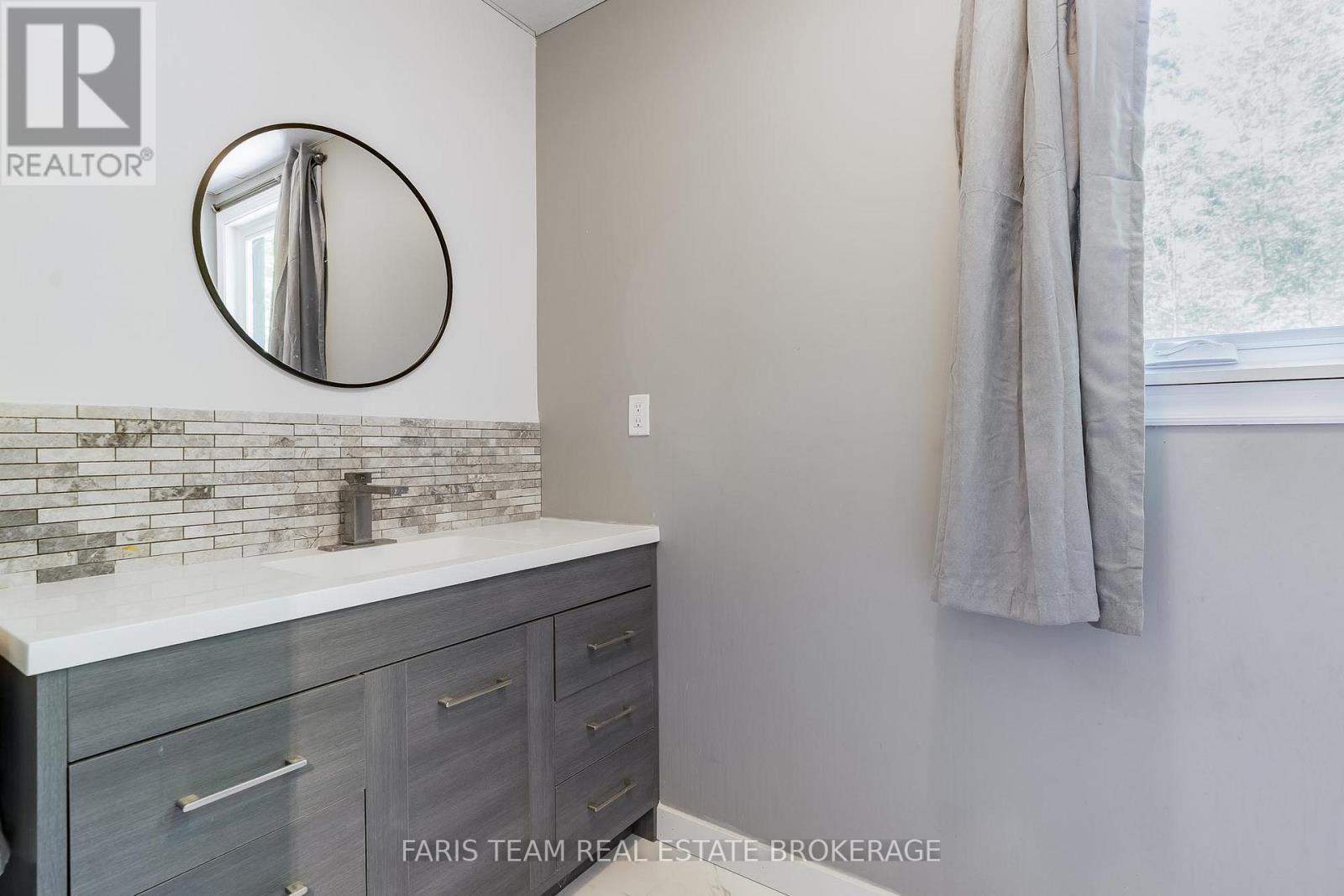 800 MOUNT ST. LOUIS ROAD W - 37