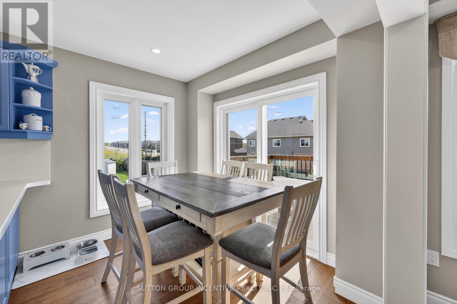 60 SUCCESSION CRESCENT - 14