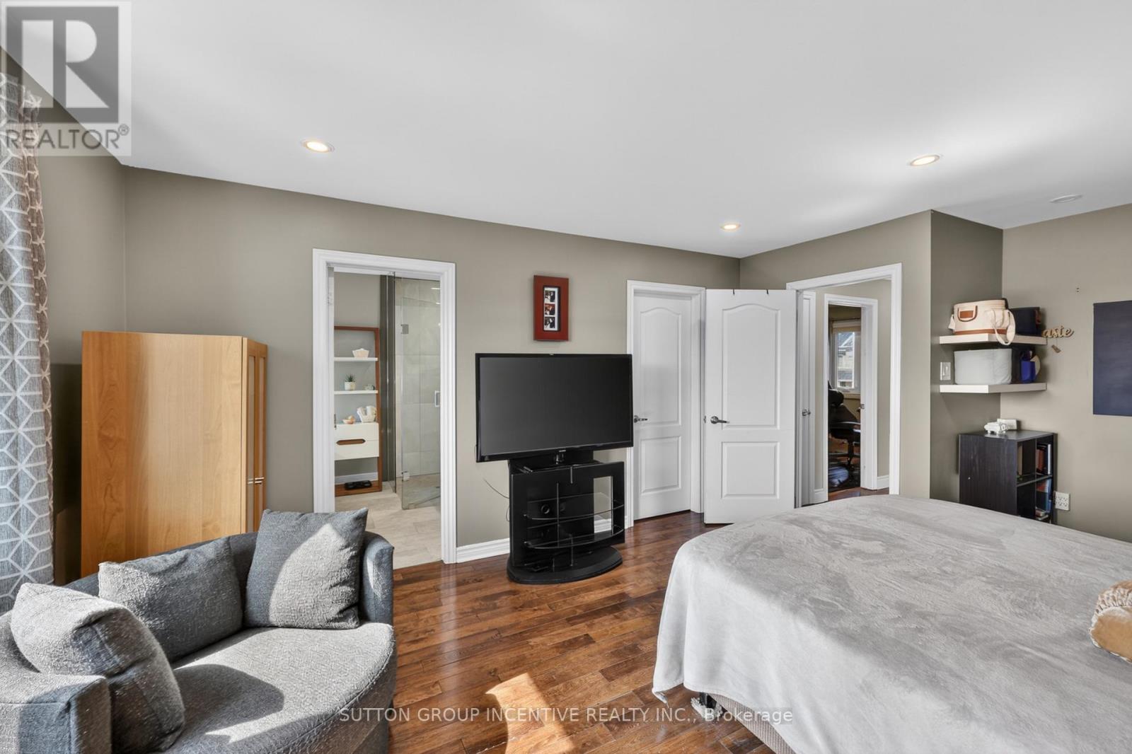 60 SUCCESSION CRESCENT - 15