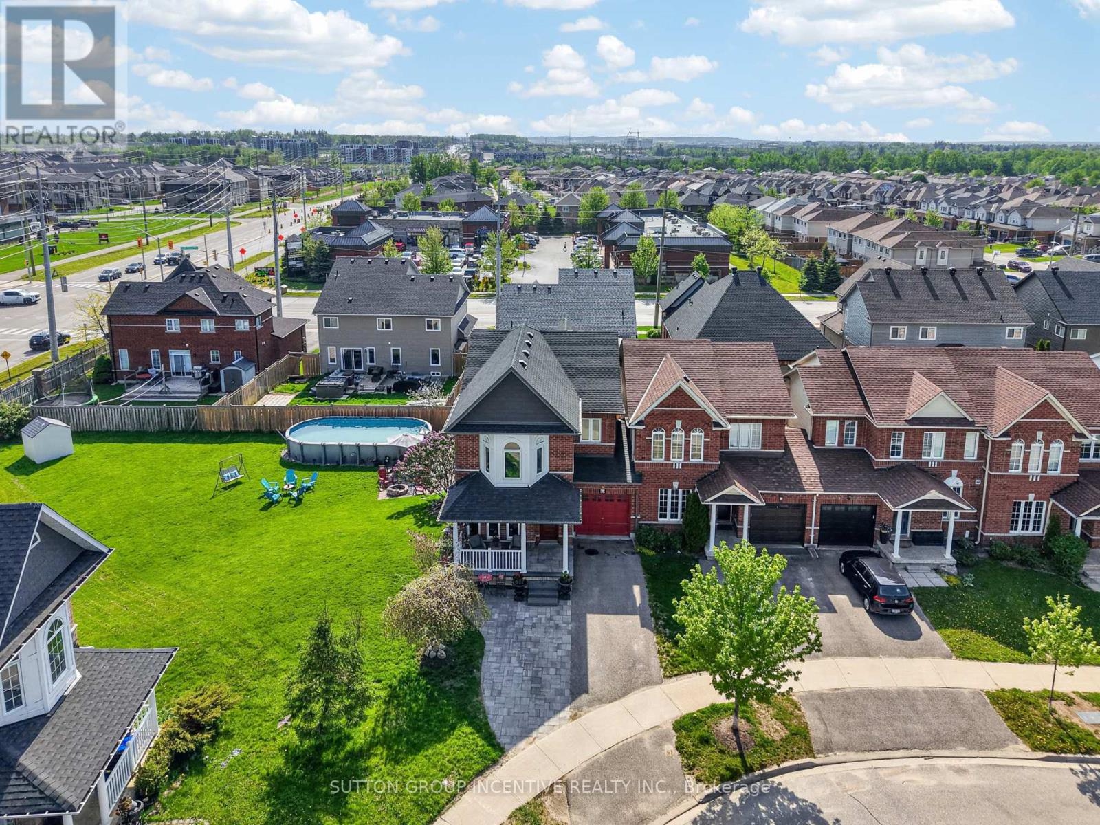 60 SUCCESSION CRESCENT - 36