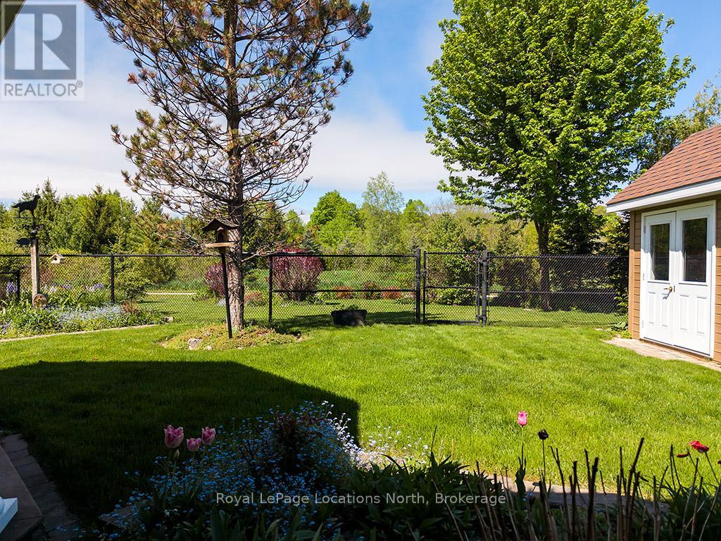 85 CHAMBERLAIN CRESCENT - 23