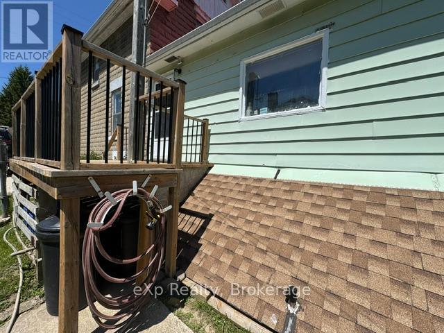1775 4TH AVENUE W - 38