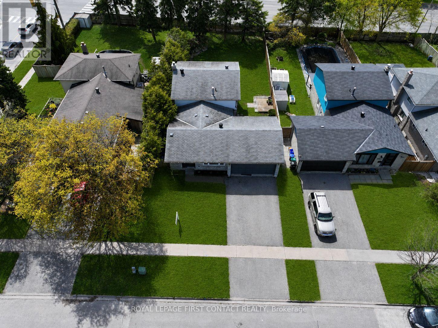 3 OREN BOULEVARD - 40