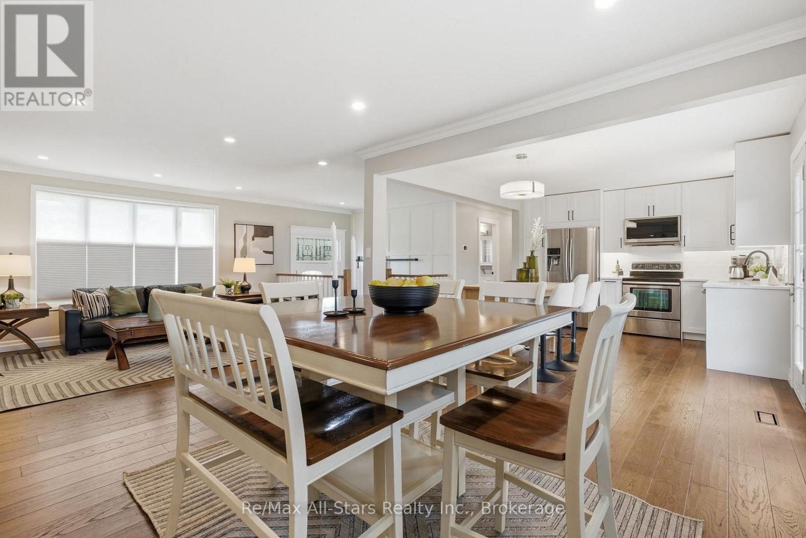 601 ALMA STREET - 12