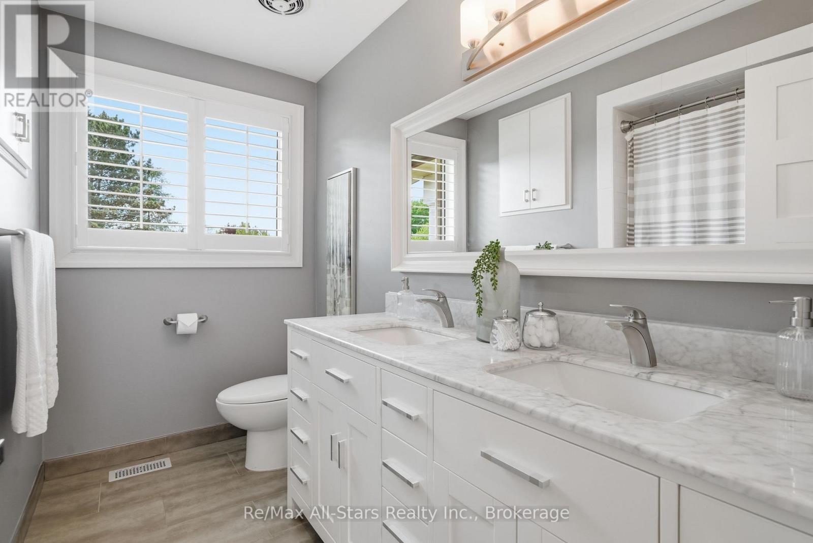 601 ALMA STREET - 21