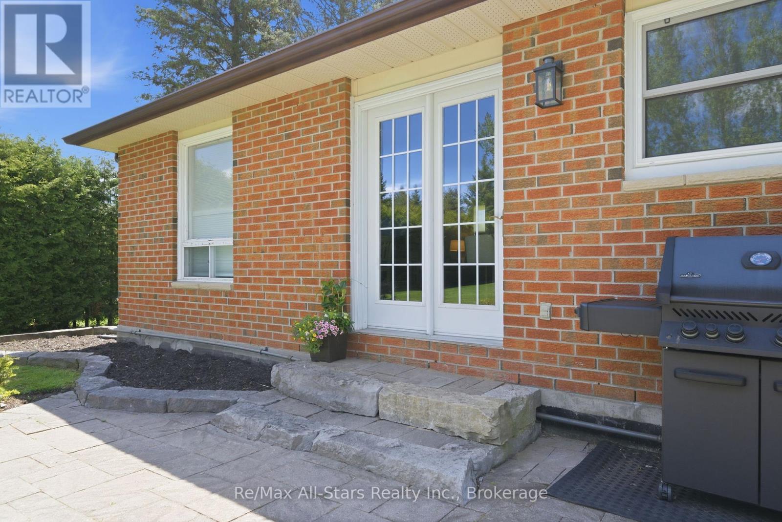 601 ALMA STREET - 37
