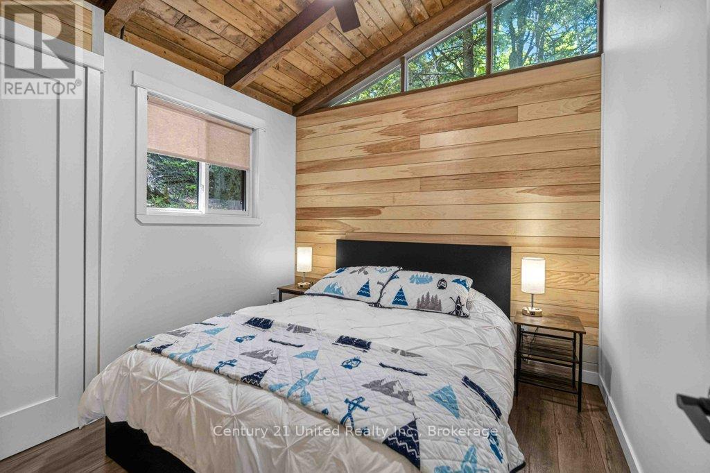1233 STINSON DRIVE - 20