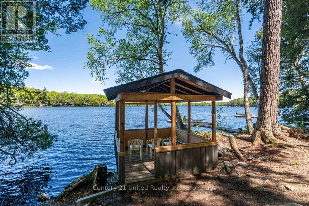 1233 STINSON DRIVE - 28