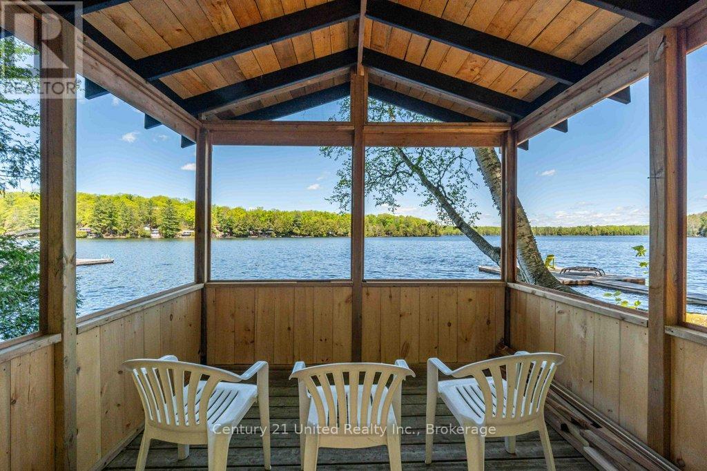 1233 STINSON DRIVE - 29