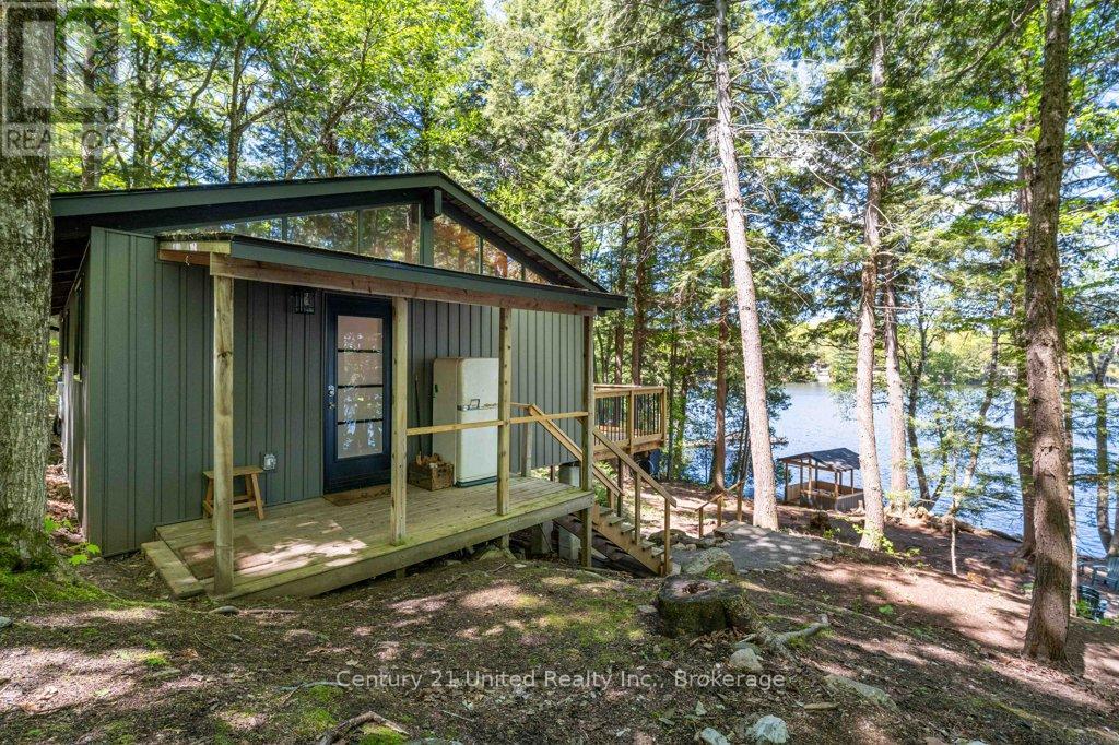 1233 STINSON DRIVE - 33