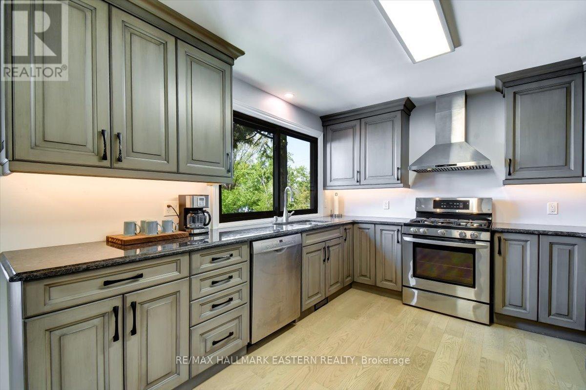 790 FIFE'S BAY MARINA LANE - 12