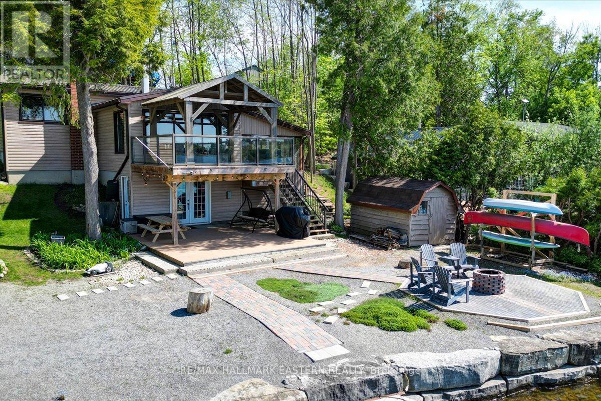 790 FIFE'S BAY MARINA LANE - 33