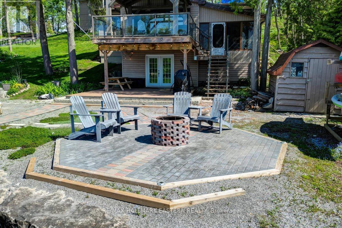 790 FIFE'S BAY MARINA LANE - 34