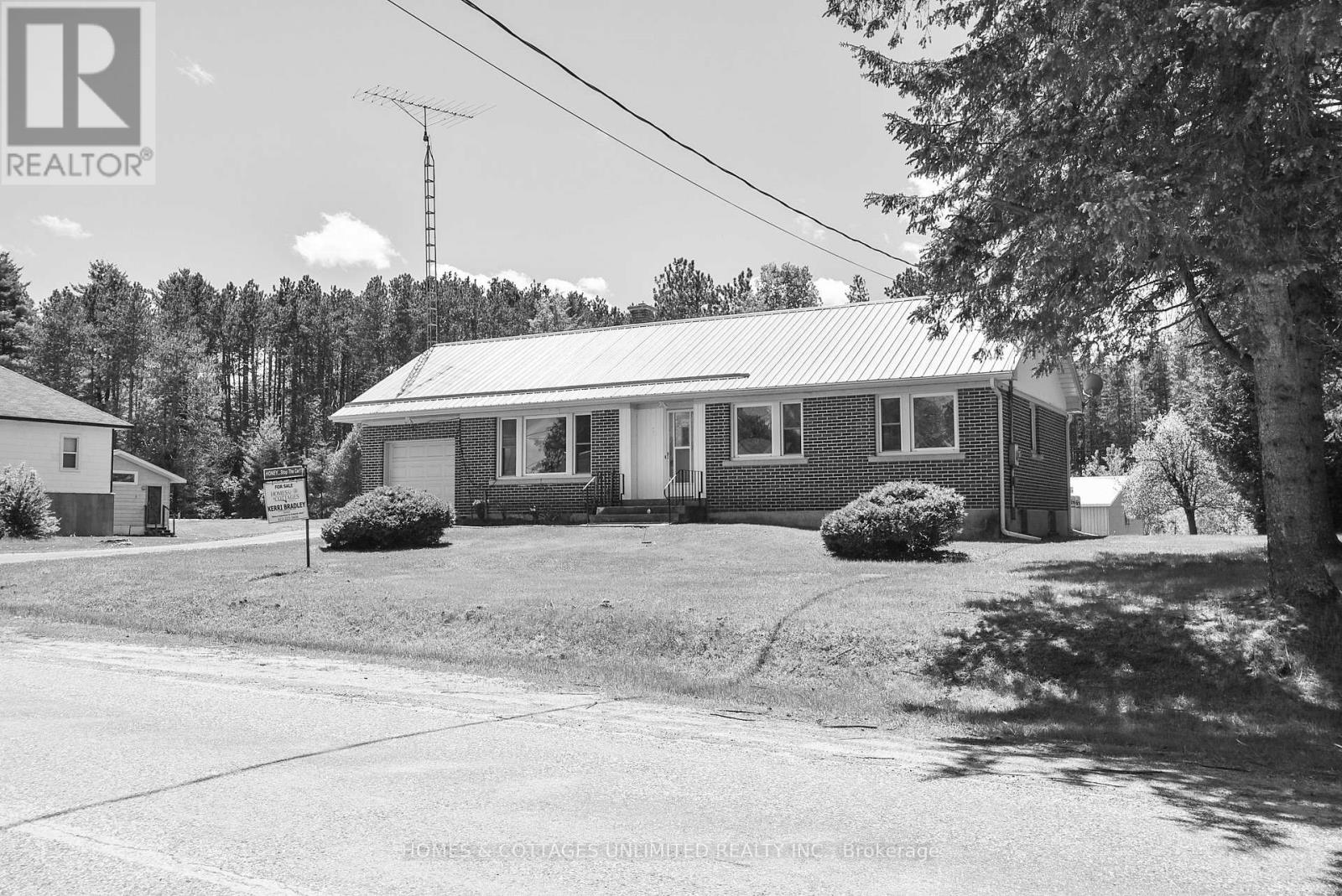 6628 BUCKSHOT LAKE ROAD - Image 3