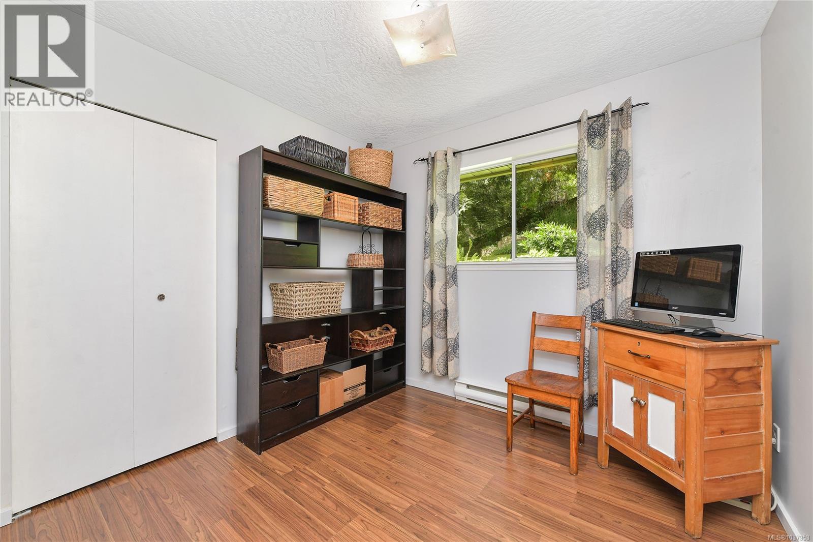7000 MAPLE PARK Terr - 36