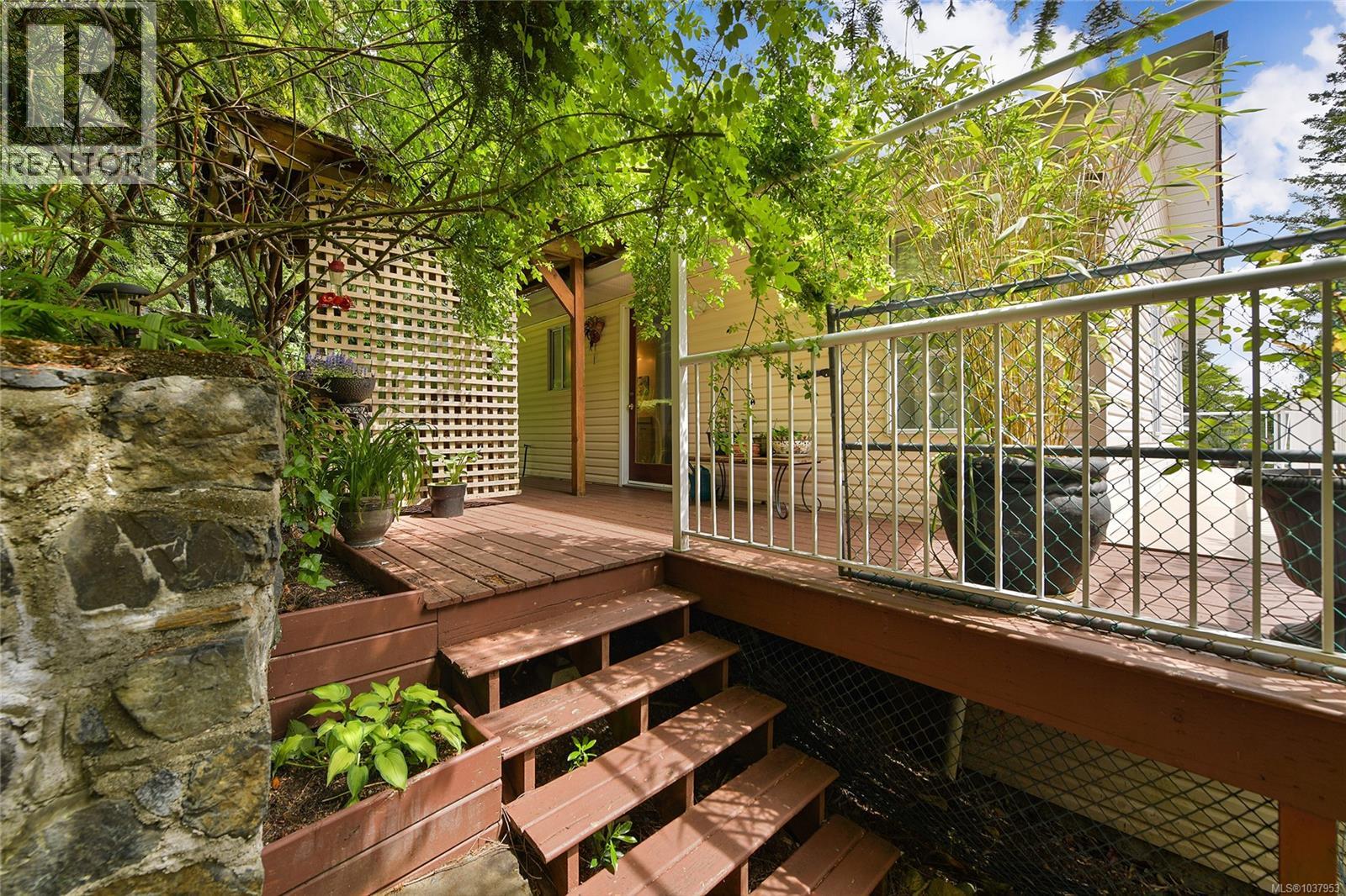 7000 MAPLE PARK Terr - 37