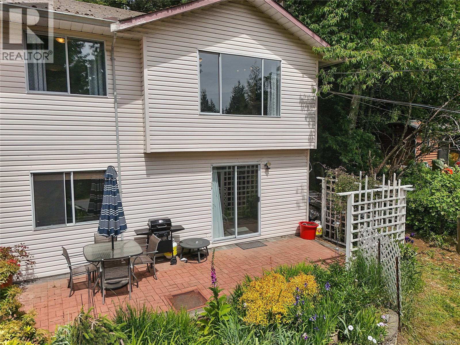 7000 MAPLE PARK Terr - 43