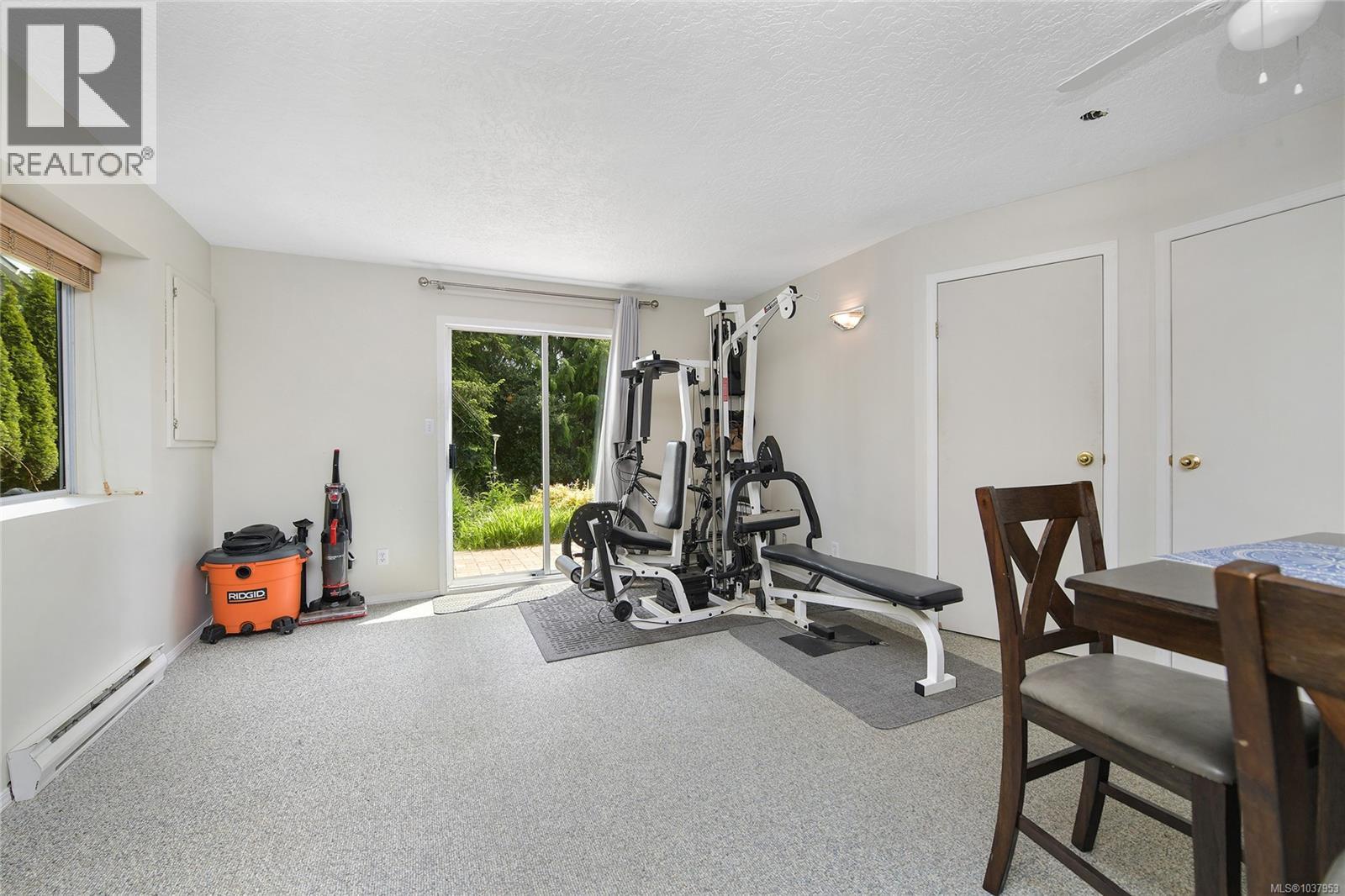 7000 MAPLE PARK Terr - 46