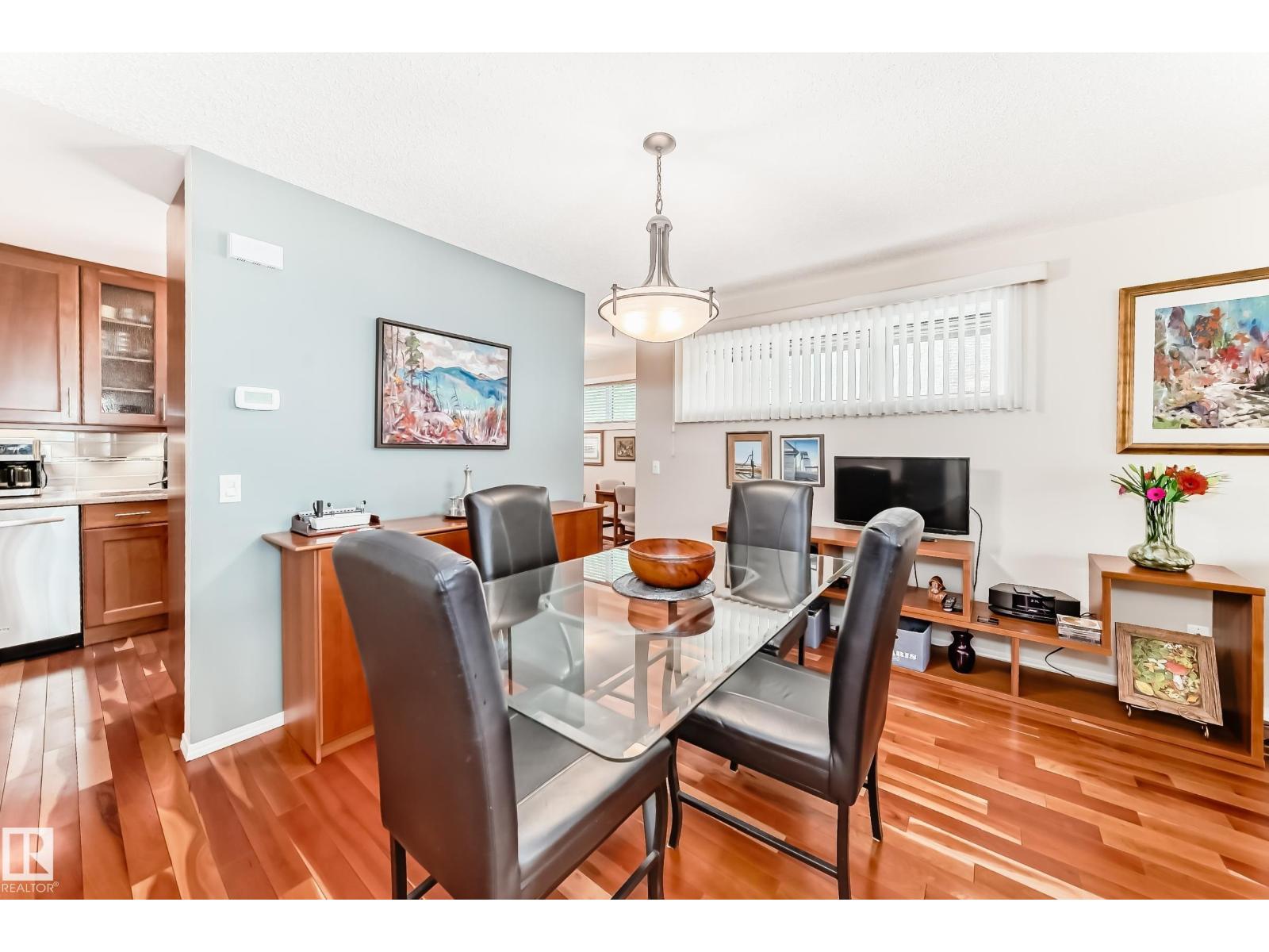 7930 111 ST NW - 16