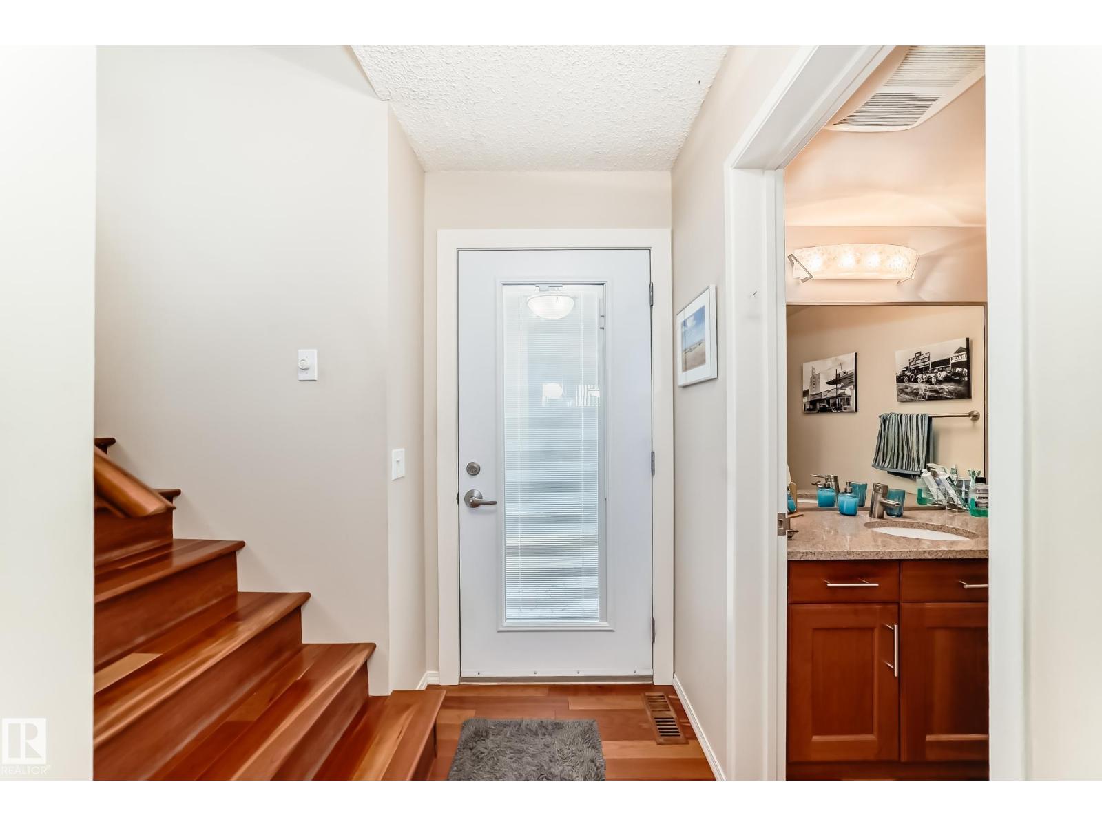 7930 111 ST NW - 5