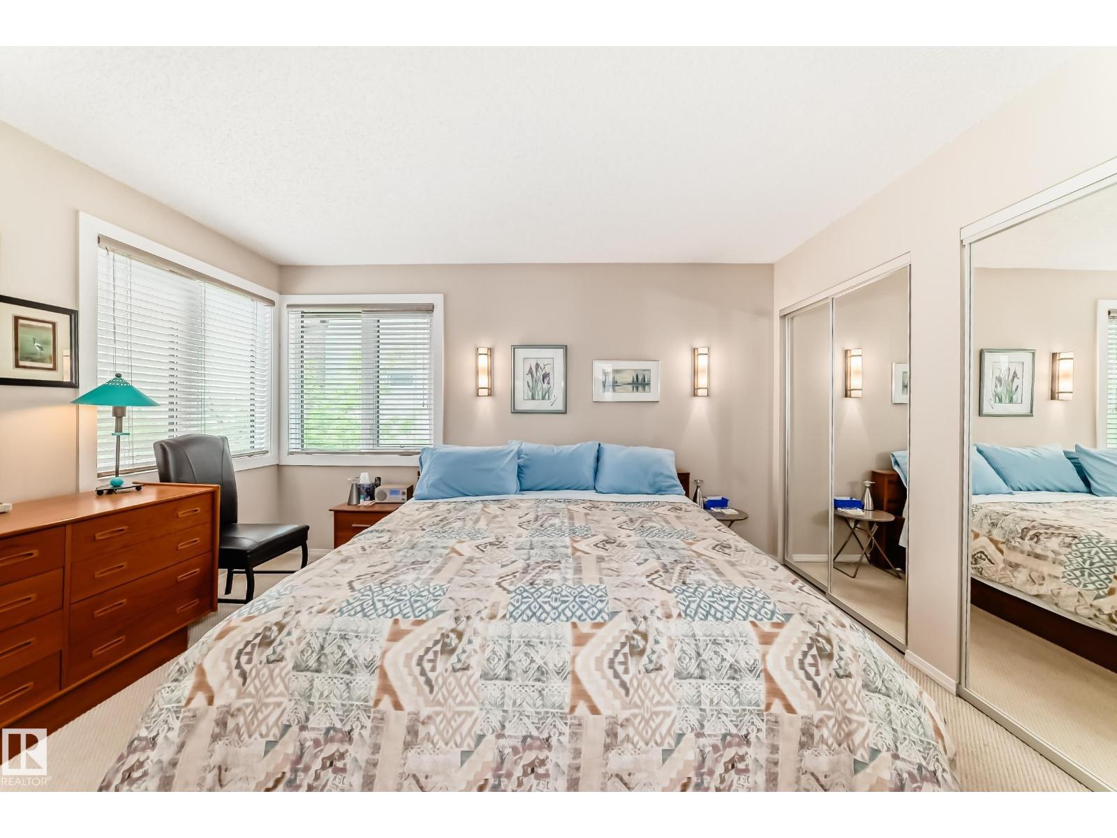 7930 111 ST NW - 34