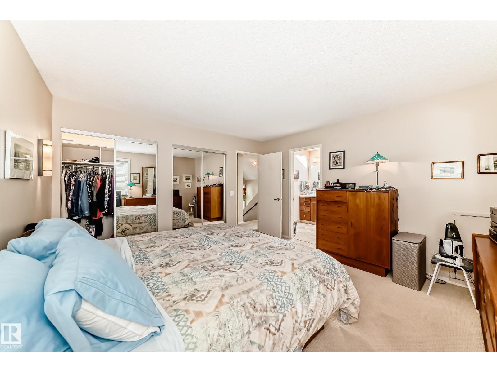 7930 111 ST NW - 36