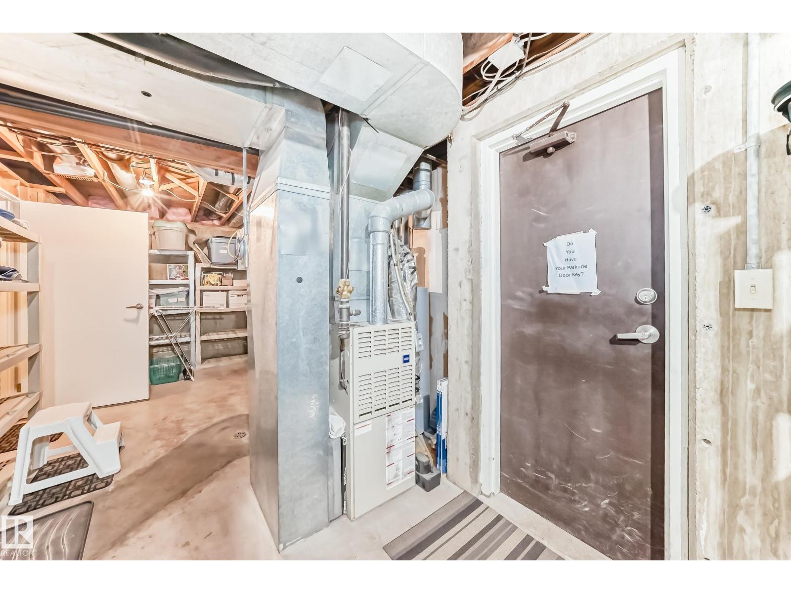 7930 111 ST NW - 50