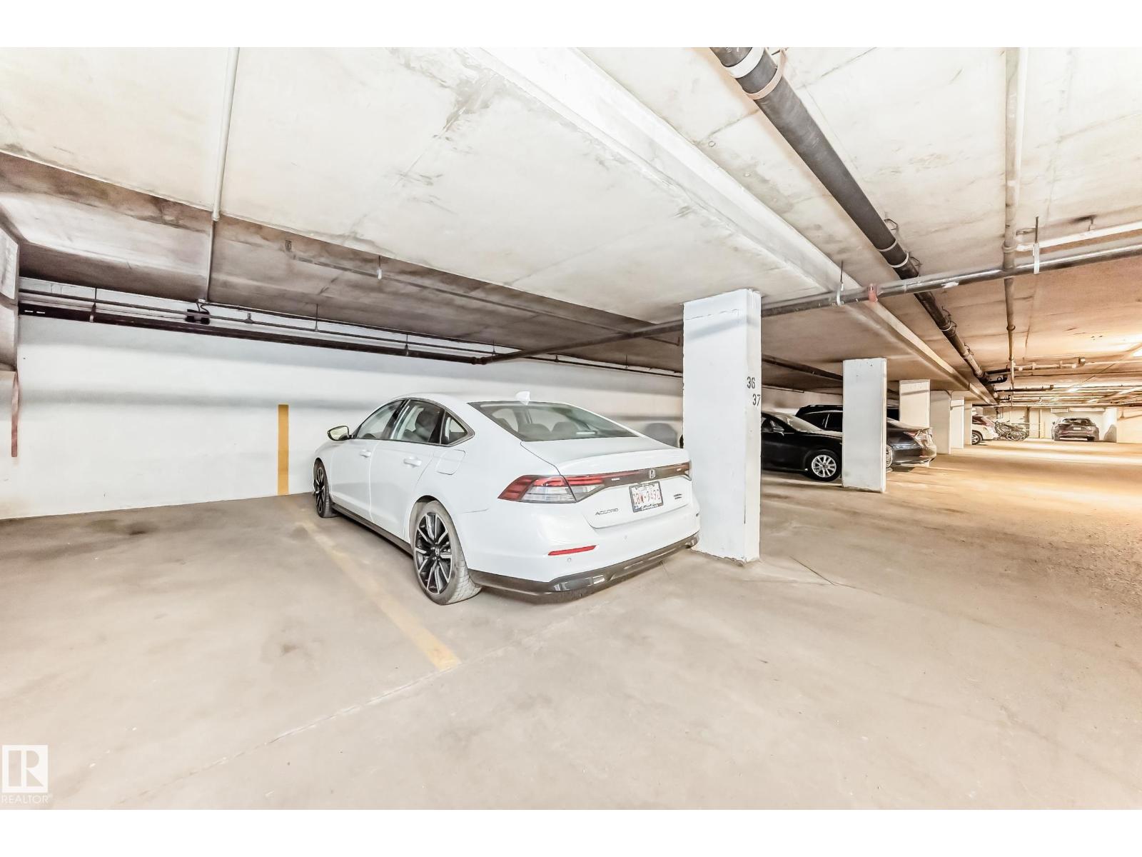 7930 111 ST NW - 54