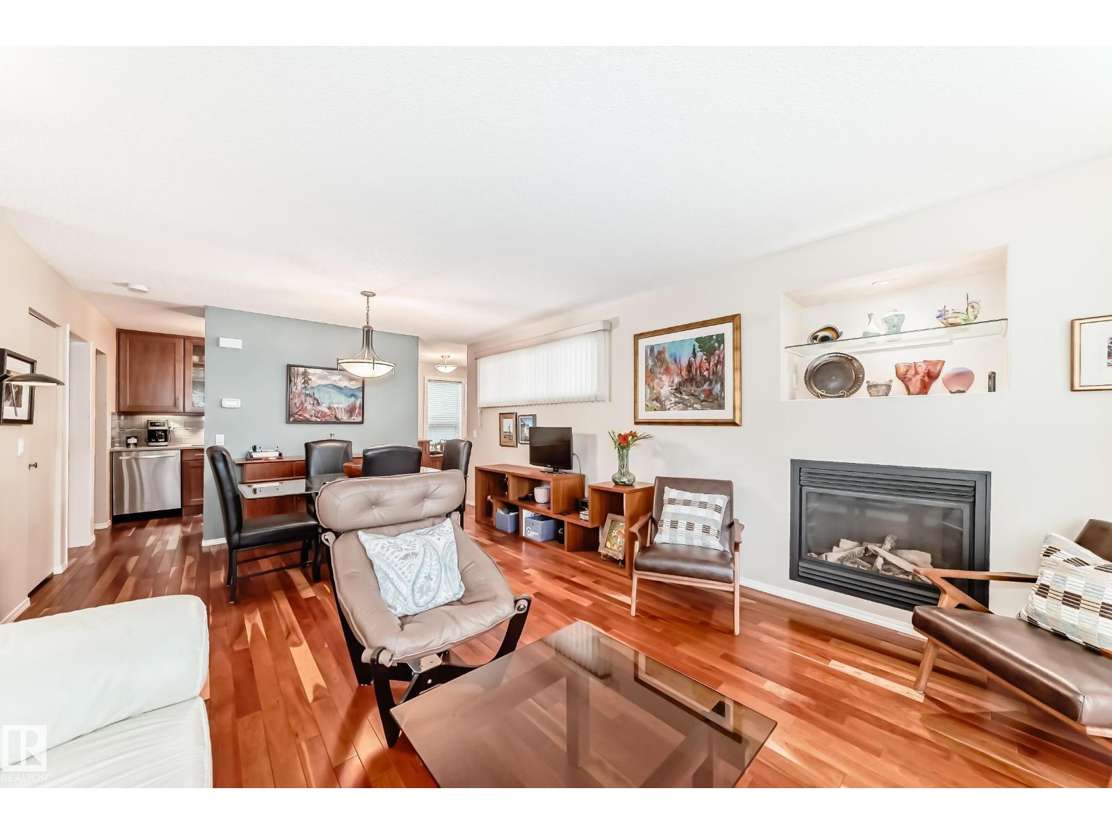 7930 111 ST NW - 26