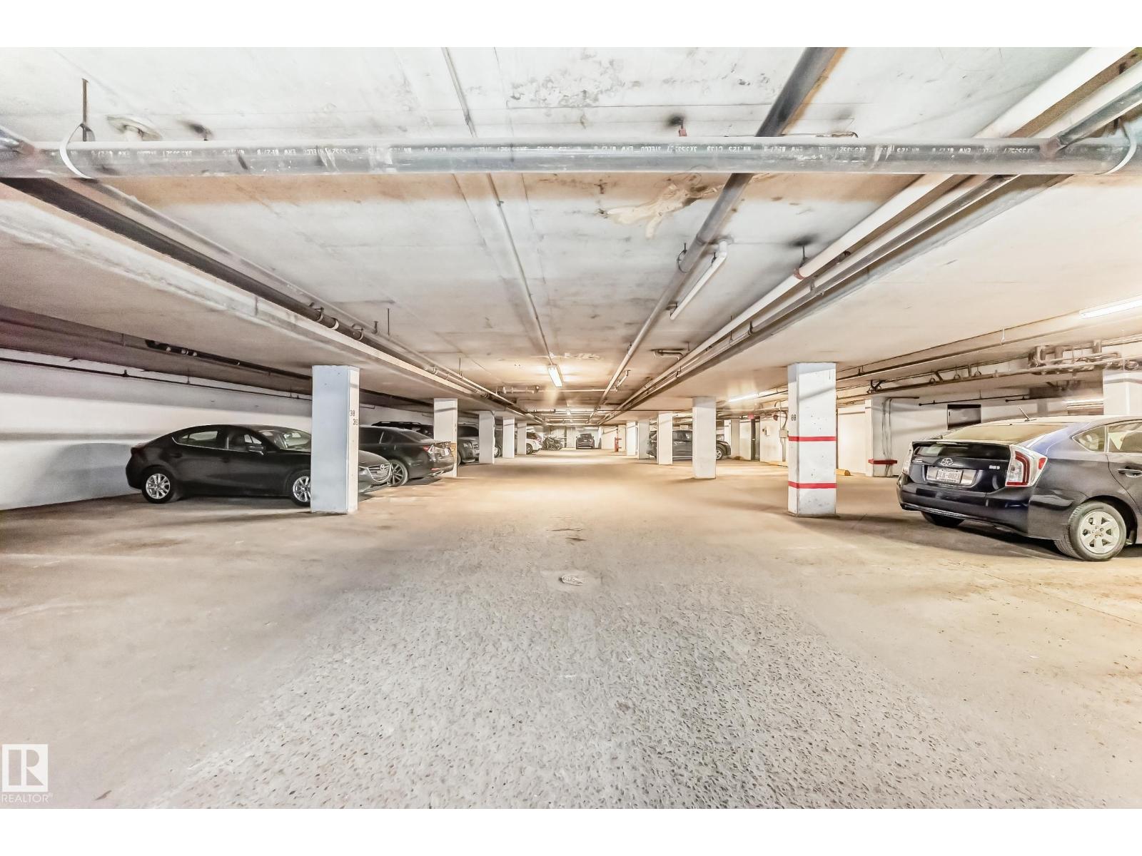 7930 111 ST NW - 55