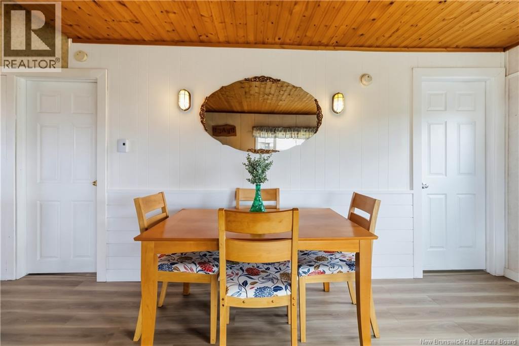 6 Alban Road - 15