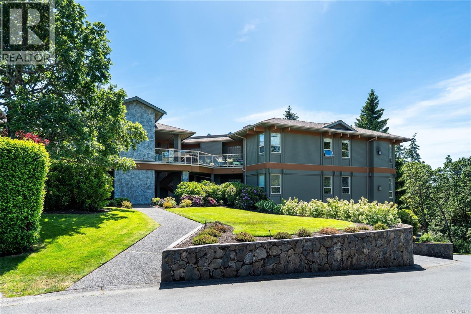 3 4305 Maltwood Lane - photo 2