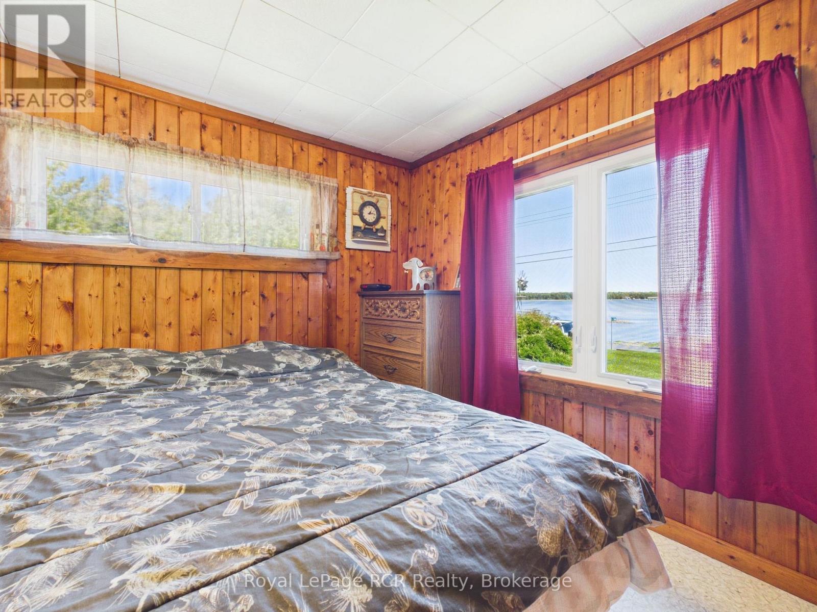 94 TAMARAC ROAD - 15