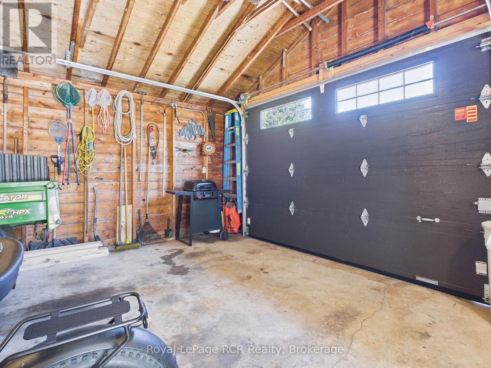 94 TAMARAC ROAD - 36