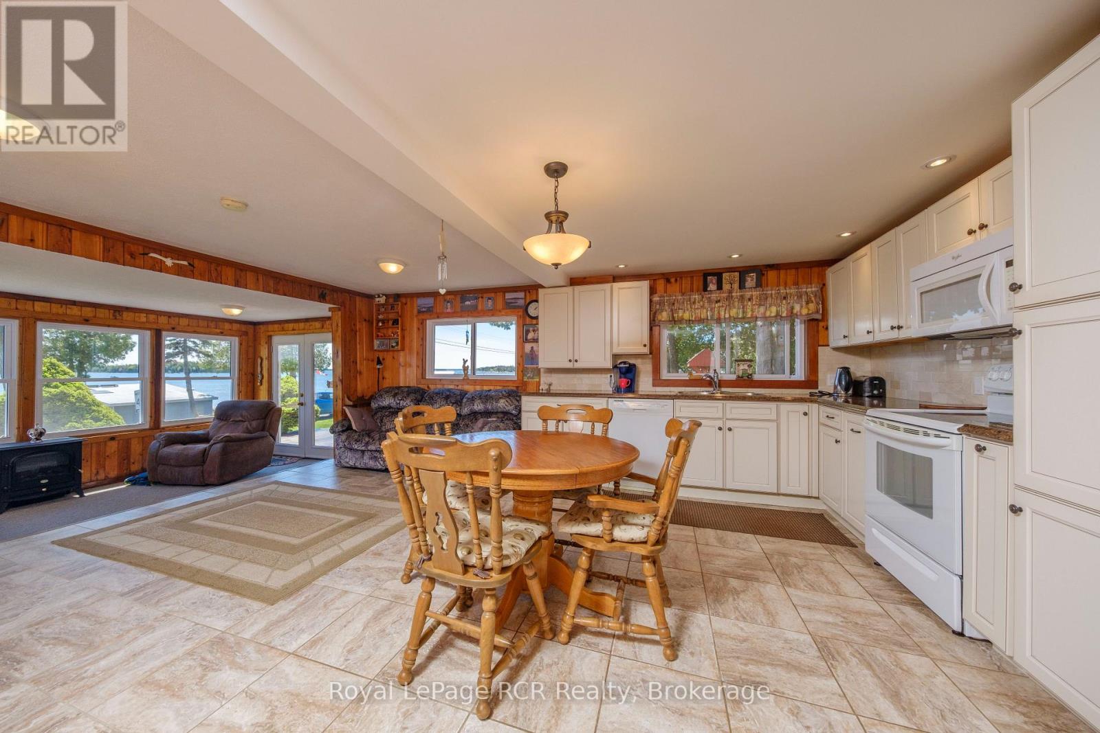 94 TAMARAC ROAD - 8