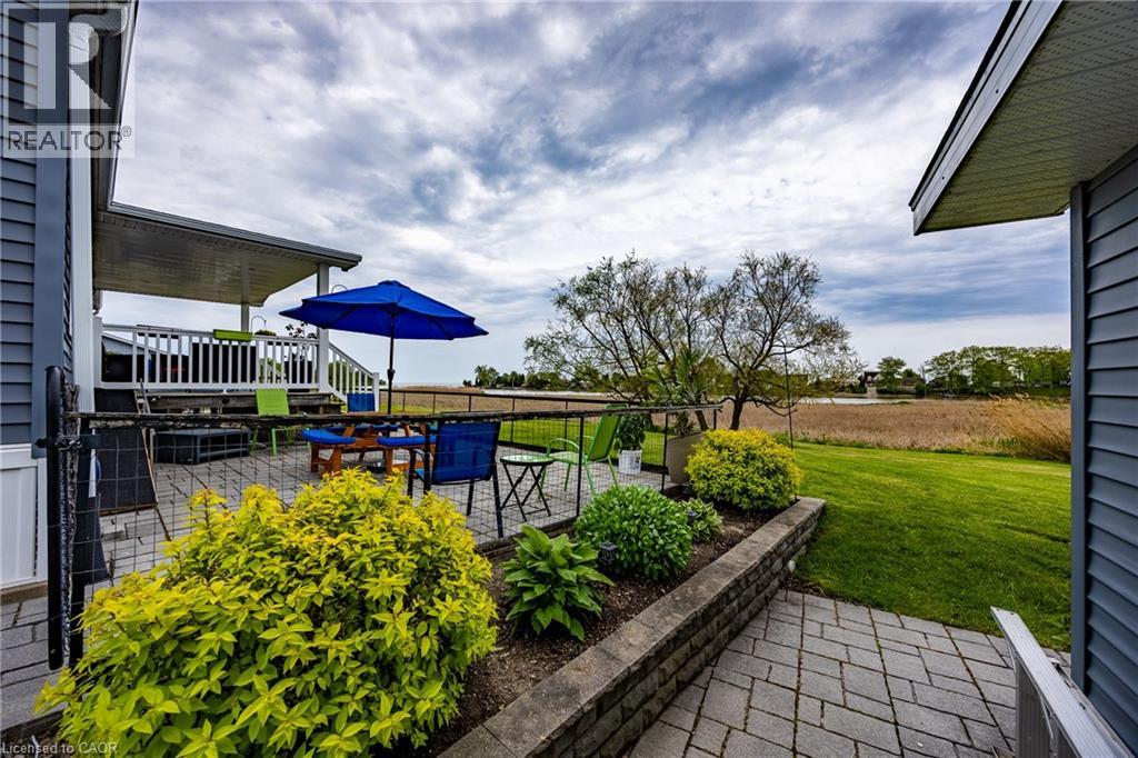 2 HICKORY Hollow - Image 2