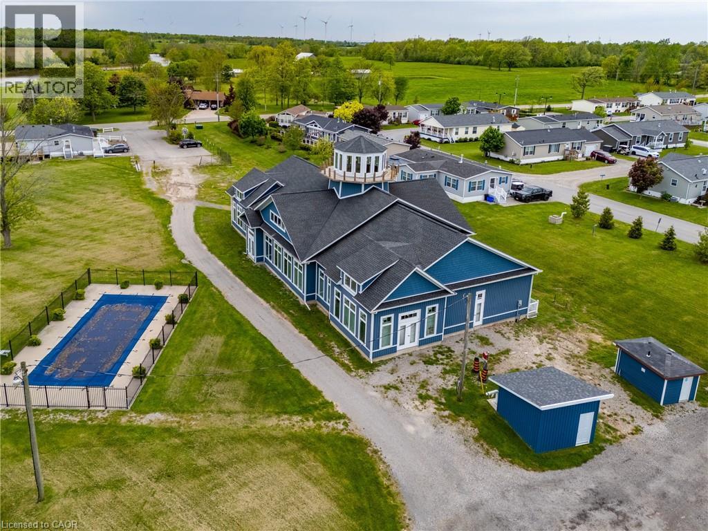 2 HICKORY Hollow - 36