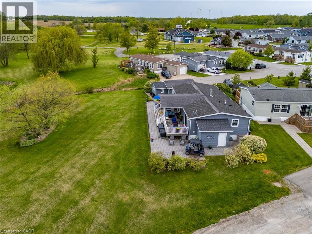 2 HICKORY Hollow - 35