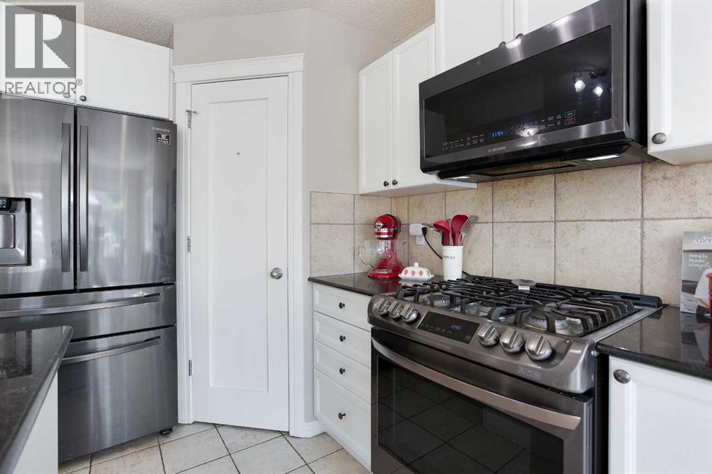403 Morningside Way SW - 12