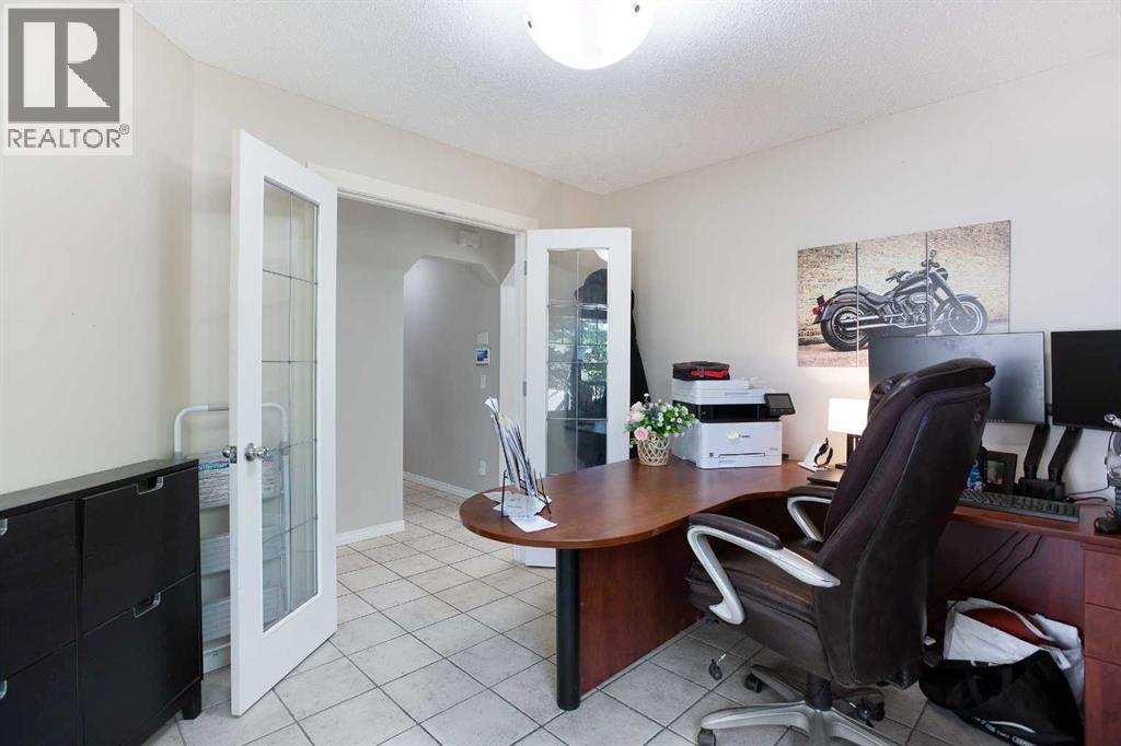 403 Morningside Way SW - 17