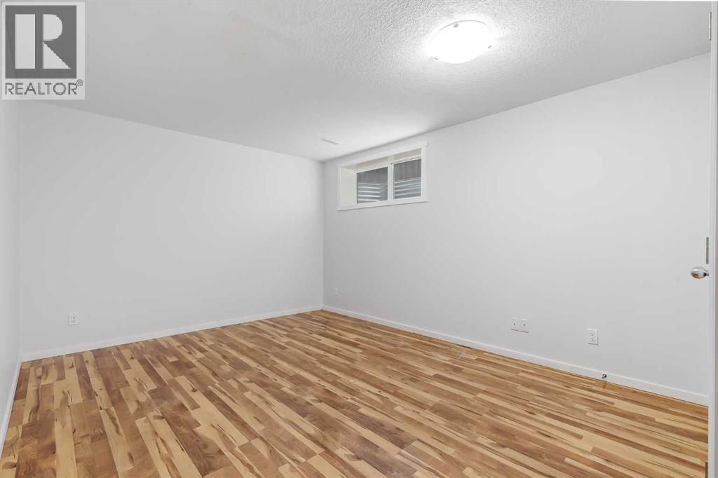 35 New Brighton Manor SE - 29