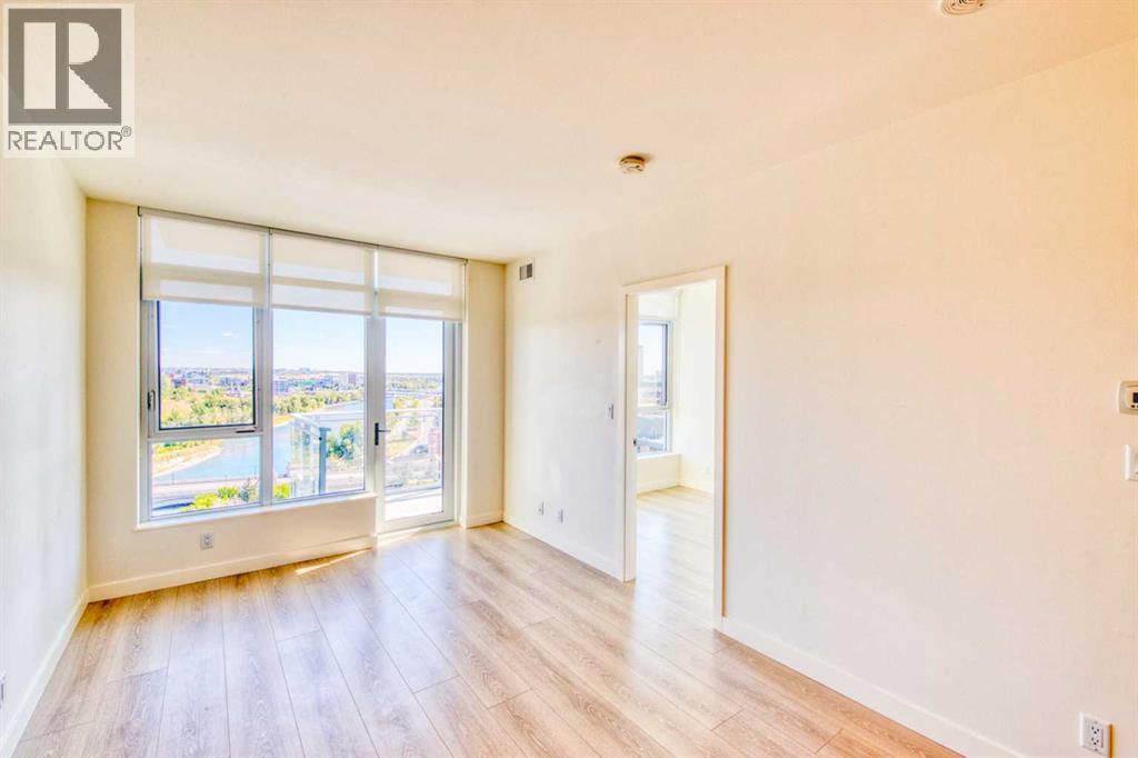 #1604 108 Waterfront Court SW - 21